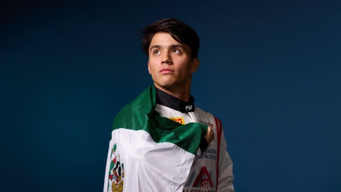 Noel León