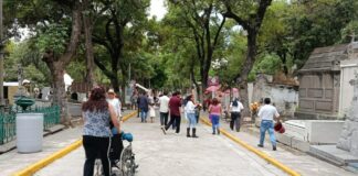 Panteón Municipal recibe a más de 38 mil personas por Día de las Madres
