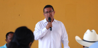 Pável Gaspar destaca compromiso con el desarrollo social y la niñez