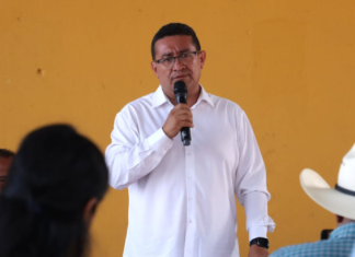 Pável Gaspar destaca compromiso con el desarrollo social y la niñez