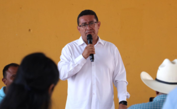 Pável Gaspar destaca compromiso con el desarrollo social y la niñez