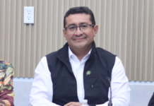 Pável Gaspar resalta obra carretera en la Mixteca poblana