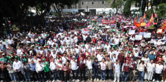 Miles de poblanos respaldan a Sheinbaum desde el Zócalo de Puebla