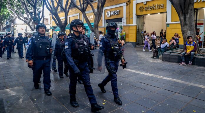 Liberan corredor 5 de Mayo y “Calle de los dulces” del comercio informal