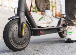 Propondrán que scooters y vehículos eléctricos usen placas en Puebla