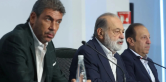 Carlos Slim pide revisar registro obligatorio de líneas celulares