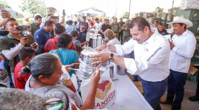Tianguis del Bienestar llega por primera vez a la Mixteca poblana