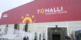 Sheinbaum respalda a Tonalli, fábrica poblana de paneles solares