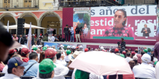 “¡No estás sola!”: miles respaldan a Sheinbaum en el Zócalo de Puebla