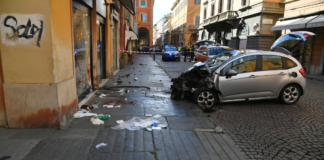 Conductor arrolla a peatones y deja ocho heridos al norte de Italia