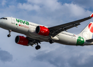 Reportan amenaza de bomba en avión del AICM; descartan riesgo