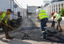 Realizan trabajos de bacheo en calles de San Jerónimo Caleras
