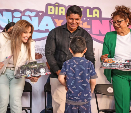Cuautlancingo celebra a la niñez con entrega de 20 mil juguetes