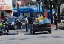Taxi y moto chocan en Defensores de la República; hay un lesionado