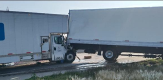 Choque entre dos tráileres cierra la autopista Puebla–Orizaba