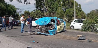 Muere conductor de taxi tras choque en carretera Amozoc–Acajete