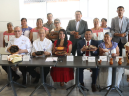 Cocineras poblanas llevarán tradición gastronómica a Texas
