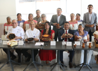 Cocineras poblanas llevarán tradición gastronómica a Texas