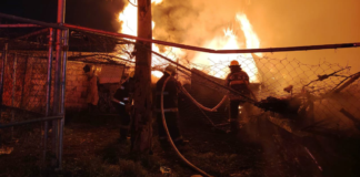 Incendio en La Margarita alerta a vecinos; no hubo lesionados