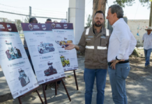 Pepe Chedraui supervisa pavimentación en calle Tehuacán
