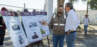 Pepe Chedraui supervisa pavimentación en calle Tehuacán