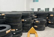 Recuperan vehículos de carga y 296 llantas robadas en Puebla