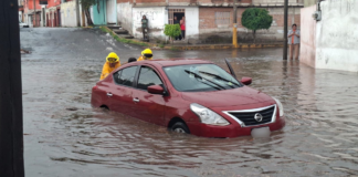 Protección Civil activa protocolos tras fuerte lluvia en Puebla