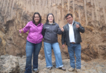 Zacatlán construye muro para evitar bloqueos por deslaves