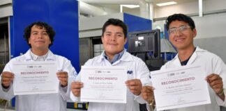 Estudiantes BUAP desarrollan reactor híbrido para producir biogás y biodiésel