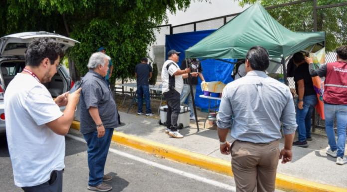 Retiran cuatro puestos ambulantes en nueva sede de Finanzas