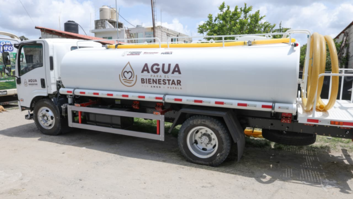 Agua