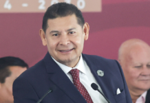 Armenta paga fotomultas de vehículo oficial