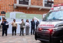 Ariadna Ayala entrega nueva ambulancia para traslados en Atlixco
