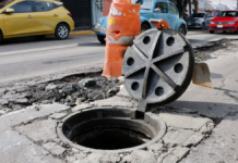 Realizan corrección temporal en daño por drenaje en Avenida Lafragua