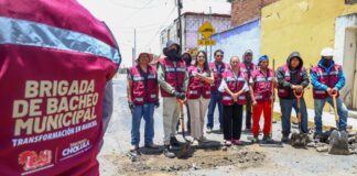 San Pedro Cholula mantiene módulos de bacheo en juntas auxiliares