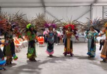 Participan bailarinas de Chachapa en inauguración del campeonato de futbol