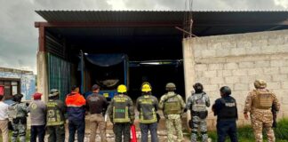 Aseguran casi 18 mil litros de combustible y cuatro unidades en Tepeaca
