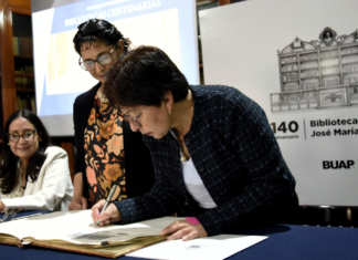 Lilia Cedillo inaugura Coloquio Internacional Bibliotecas Centenarias
