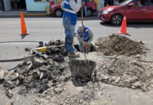 Exigen a Agua de Puebla reparar fallas que dañan calles recién pavimentadas