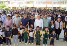Texmelucan entrega 300 árboles para reforestar Centro Escolar Rafael Ávila