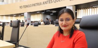 Esther Martínez propone garantizar agua en asentamientos irregulares