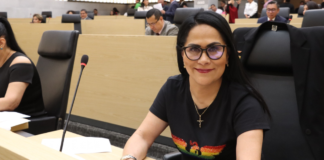Fedrha Suriano presenta iniciativas en favor de la comunidad LGBT+