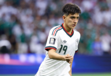 Gilberto Mora, el mexicano más joven en ser titular en Mundiales