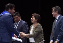 Rectora Lilia Cedillo encabeza graduación de Economía y Finanzas