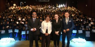 Lilia Cedillo encabeza graduación del Bachillerato Internacional 5 de Mayo
