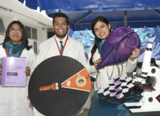 Alumnos de Medicina de BUAP ganan bronce en Infomatrix 2026
