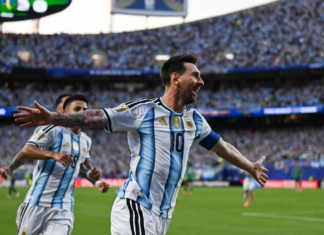 Messi iguala récord goleador de Miroslav Klose