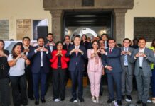 Embajador de China inaugura muestra fotográfica en San Pedro Cholula