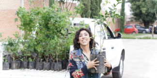 Norma Pimentel promueve reforestación en escuelas poblanas