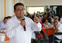 Pável Gaspar reconoce a docentes como pilares del desarrollo